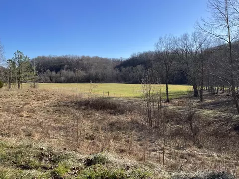 2939 Browns Lake Rd, Goodlettsville, TN 37072