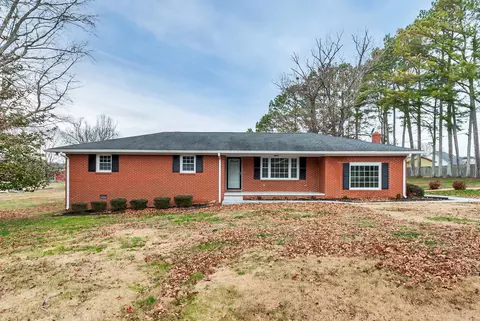 117 April Ln, Cornersville, TN 37047