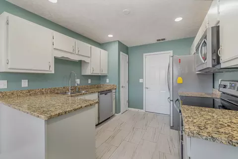 2811 Castlerea Dr, Murfreesboro, TN 37128 photo 7