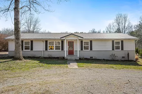 797 Edgewood Dr, Cookeville, TN 38501
