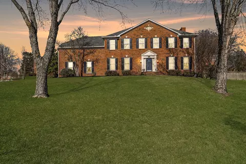 348 Springhouse Cir, Franklin, TN 37067