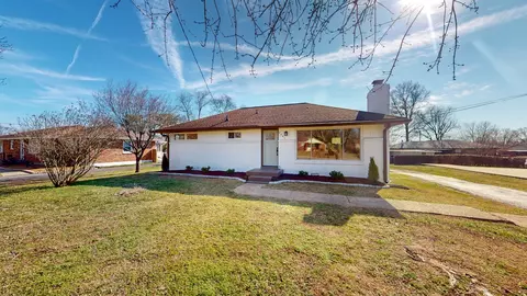 2641 Woodberry Dr, Nashville, TN 37214