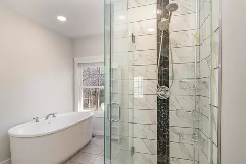 Bath - 4901 Marion Rd, Cunningham, TN 37052 photo 3 of 3