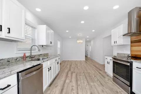 Kitchen - 29397 9th Ave E, Ardmore, AL 35739 photo 1 of 6