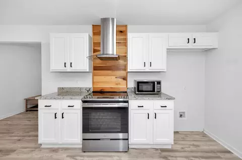 Kitchen - 29397 9th Ave E, Ardmore, AL 35739 photo 4 of 6