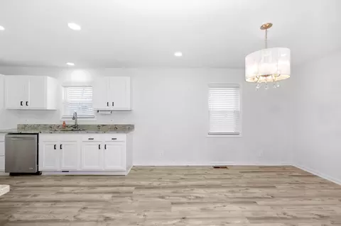 Kitchen - 29397 9th Ave E, Ardmore, AL 35739 photo 6 of 6