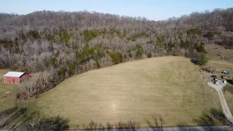 3 Skillet Creek Rd, Hartsville, TN 37074