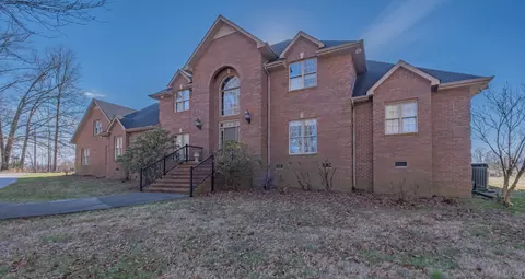 113 Mockingbird Cir, Tullahoma, TN 37388