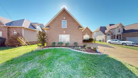 Exterior - 6010 Warner Ct, Spring Hill, TN 37174 photo 5 of 21
