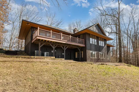 105 Point Cir, Tullahoma, TN 37388
