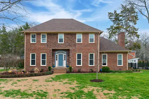 2614 Charter Ct, Murfreesboro, TN 37129