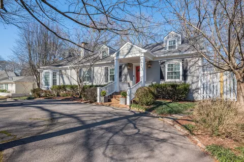 703 Clearview Dr, Nashville, TN 37205