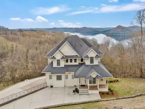 Exterior - 500 Harbor Point Rd, Silver Point, TN 38582 photo 5 of 6