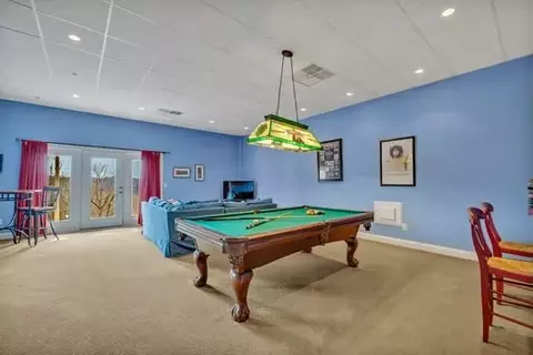 Living - 500 Harbor Point Rd, Silver Point, TN 38582 photo 5 of 5