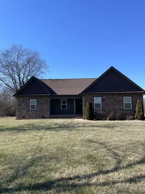 125 Avalon Dr, Shelbyville, TN 37160