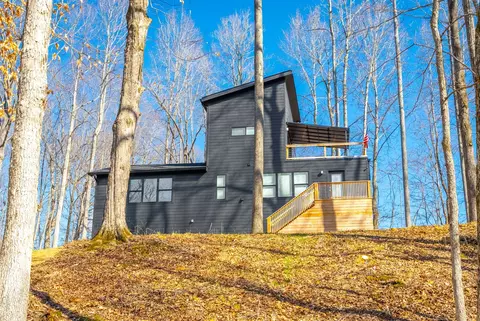 2669 Heights Circle Dr, Greenbrier, TN 37073