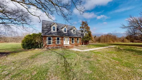 366 Adams Rd, Shelbyville, TN 37160