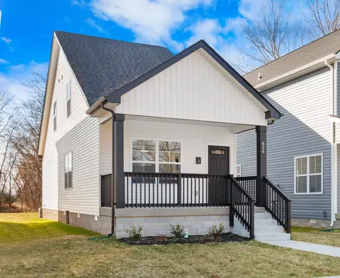 826 Greenwood Ave, Clarksville, TN 37040
