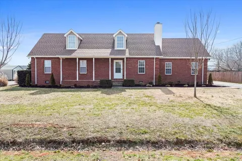 213 Heatherwood Ct, Murfreesboro, TN 37129