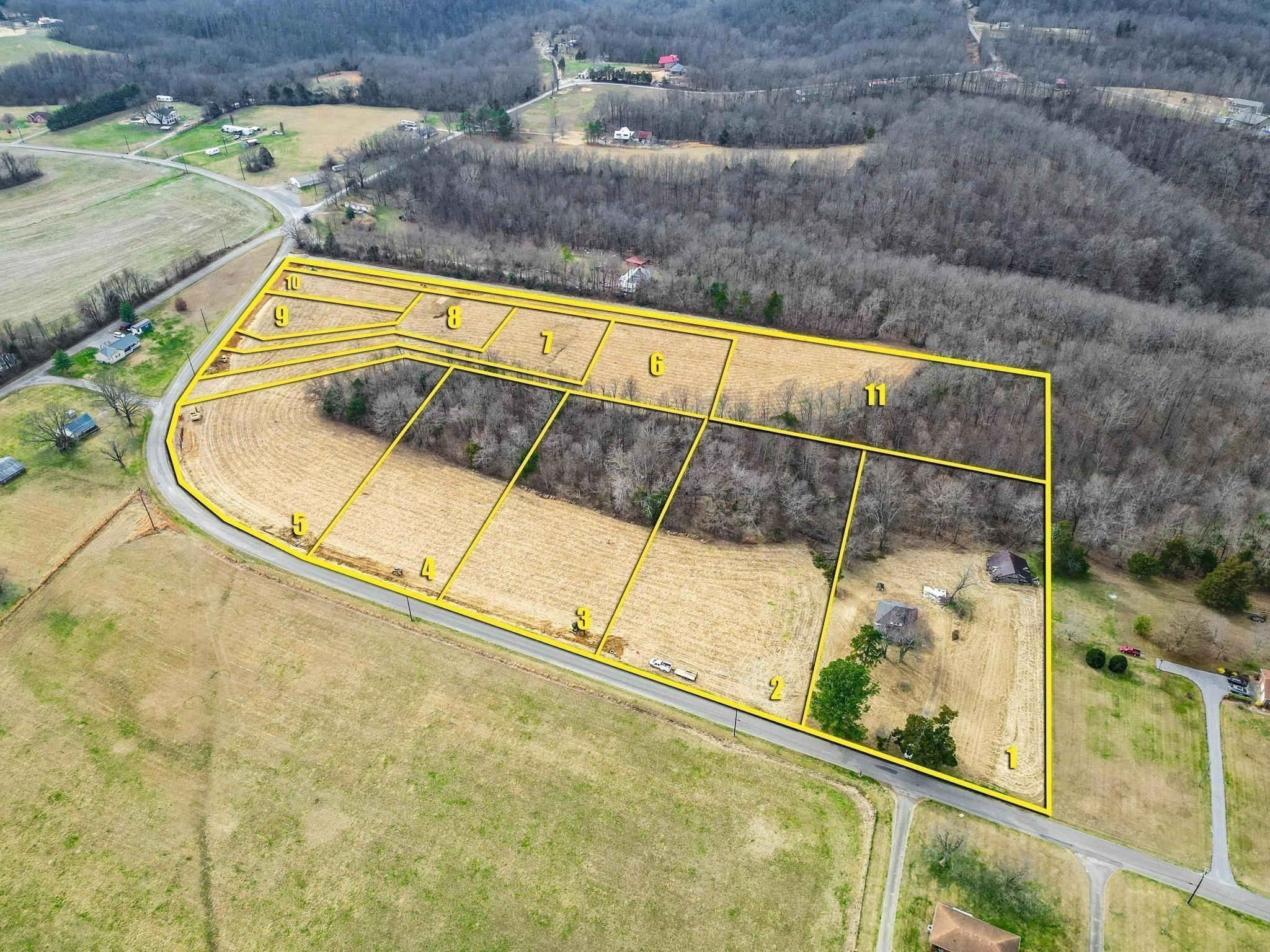 3608 HOLLOW Spgs RD  