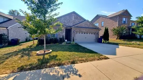 609 Fall Creek Cir, Goodlettsville, TN 37072
