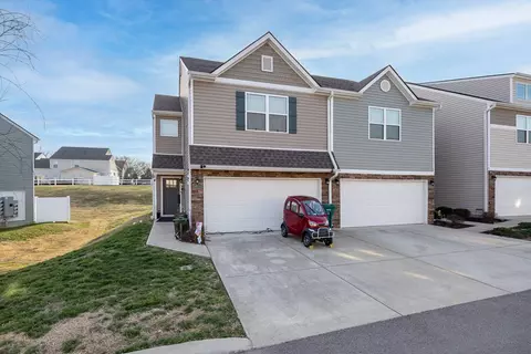 6034 Hillside Ln, Spring Hill, TN 37174