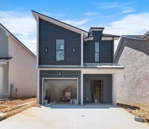 6 Holland Park W, Clarksville, TN 37043