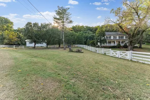 770 Hidden Valley Dr, Lewisburg, TN 37091
