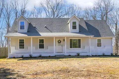 4592 Chester Harris Rd, Woodlawn, TN 37191