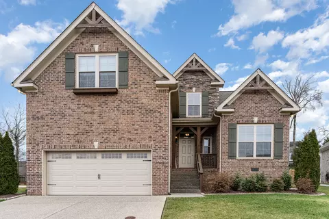 6033 Spade Dr, Spring Hill, TN 37174