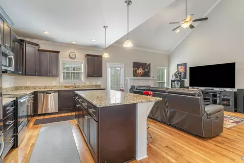 Kitchen - 6033 Spade Dr, Spring Hill, TN 37174 photo 1 of 3