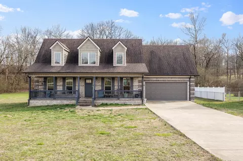 1037 Corey Dr, Lewisburg, TN 37091