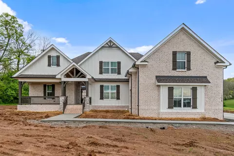 1176 Iron Bridge Rd, Columbia, TN 38401