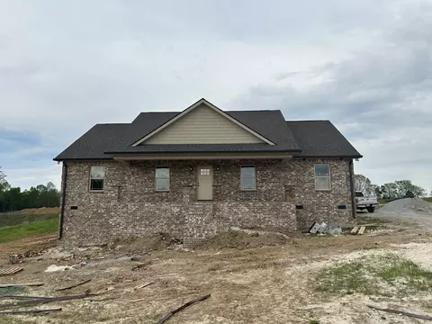360 Big Sky Dr, Manchester, TN 37355