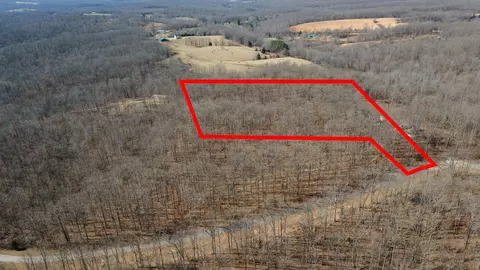 2 Keel Hollow Ln, Erin, TN 37061