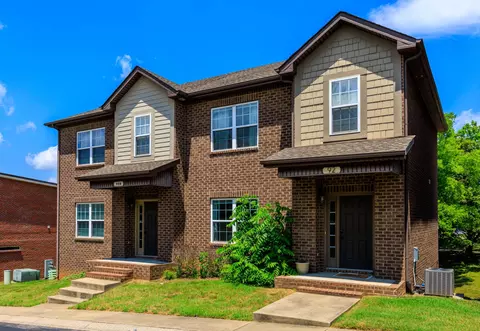 92 Promontory Ln, Clarksville, TN 37040