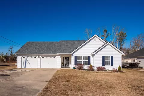 674 N Peppercorn Ln, Rossville, GA 30741