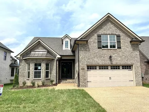 1021 Jackston Mack Way #6, Gallatin, TN 37066