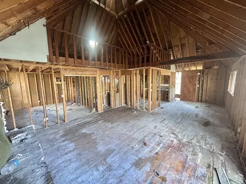 10127 Rocky River Rd, Rock Island, TN 38581