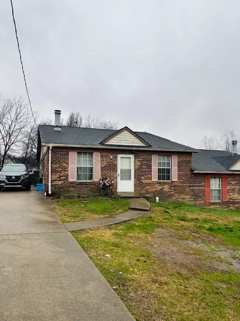 1305 Bellshire Terrace Dr, Nashville, TN 37207
