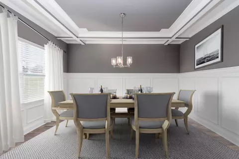 Dining - 1039 E Piney Rd, Dickson, TN 37055 photo 1 of 2