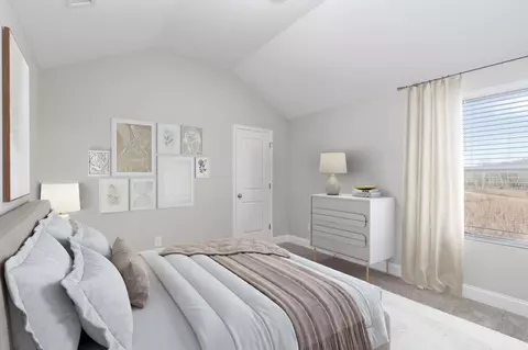 Bedroom - 1039 E Piney Rd, Dickson, TN 37055 photo 4 of 4