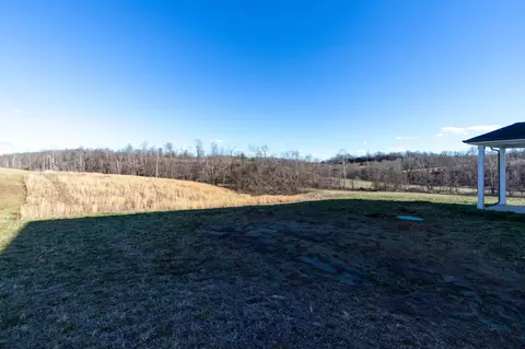 Exterior - 1039 E Piney Rd, Dickson, TN 37055 photo 5 of 5
