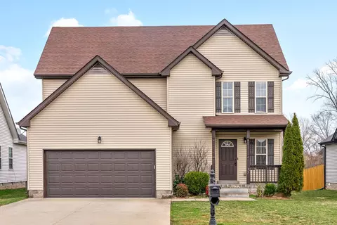 3737 Gray Fox Dr, Clarksville, TN 37040