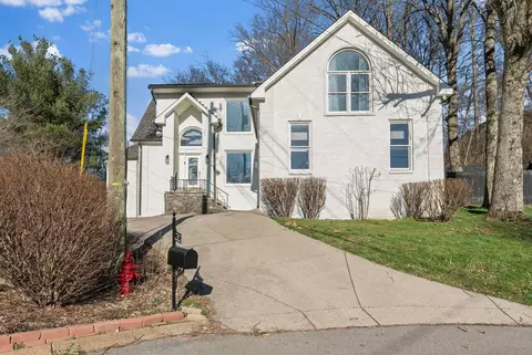 1508 Forrest Oaks Pl, Nashville, TN 37221