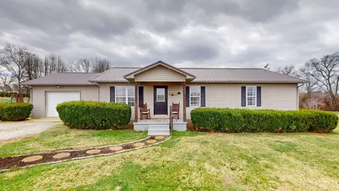 1909 Walnut Grove Rd, Belvidere, TN 37306