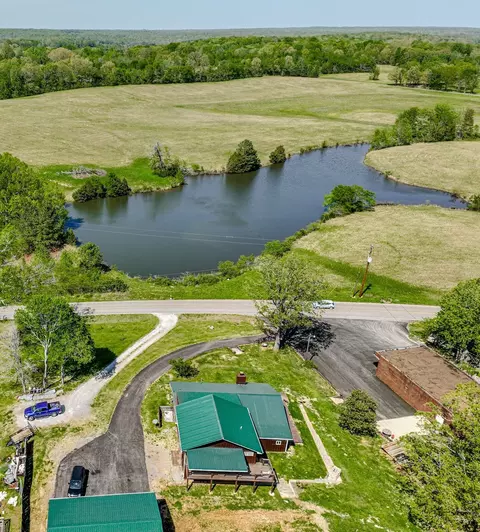 1278 Spencer Mill Rd, Burns, TN 37029