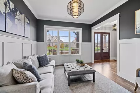 Living - 4095 Old Light Cir, Arrington, TN 37014 photo 1 of 7