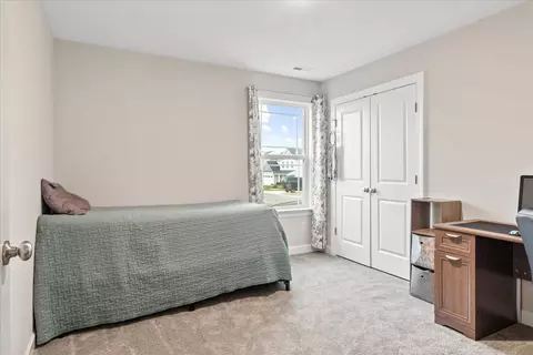 Bedroom - 7985 Regiment Dr, Spring Hill, TN 37174 photo 2 of 4