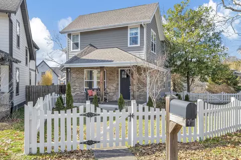 139 37th Ave N, Nashville, TN 37209